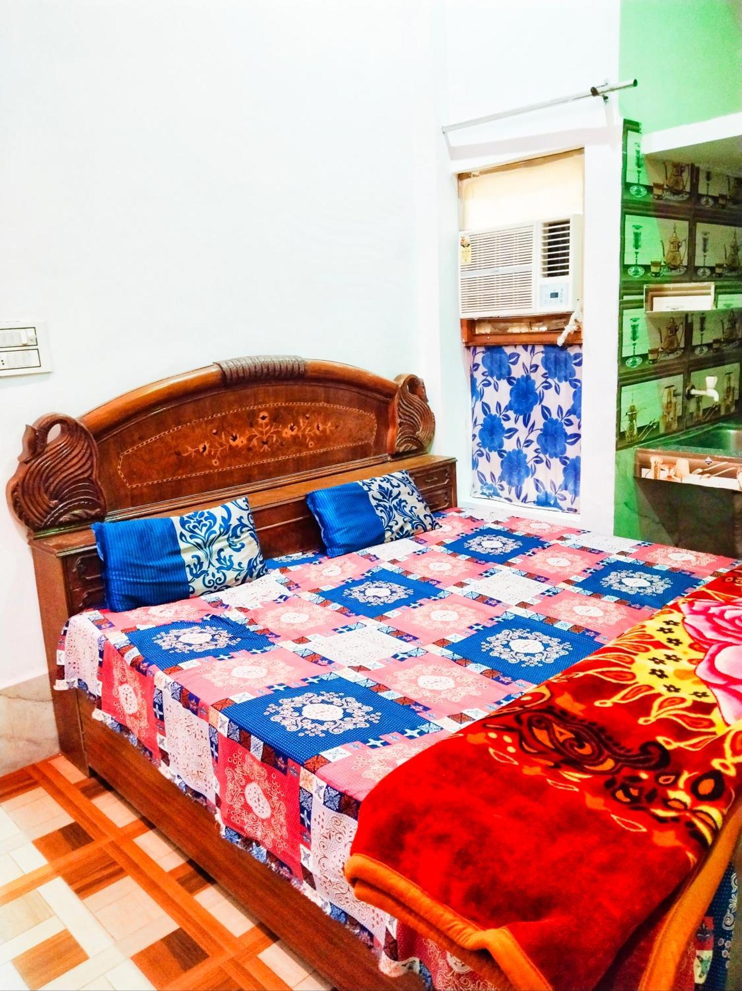 Balaji Homestay Mathura In Vrindavan エクステリア 写真